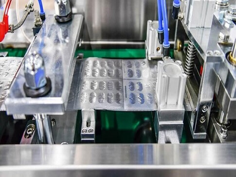 医疗包材机台案例高速自动化生产、FDA规范 一次满足